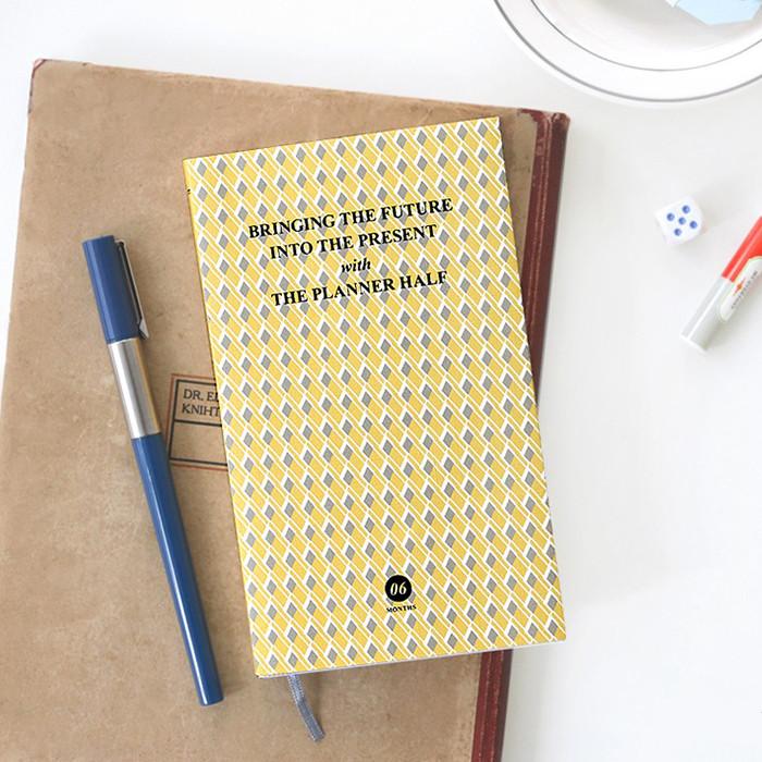 Iconic The Planner Half v.4 / Yellow